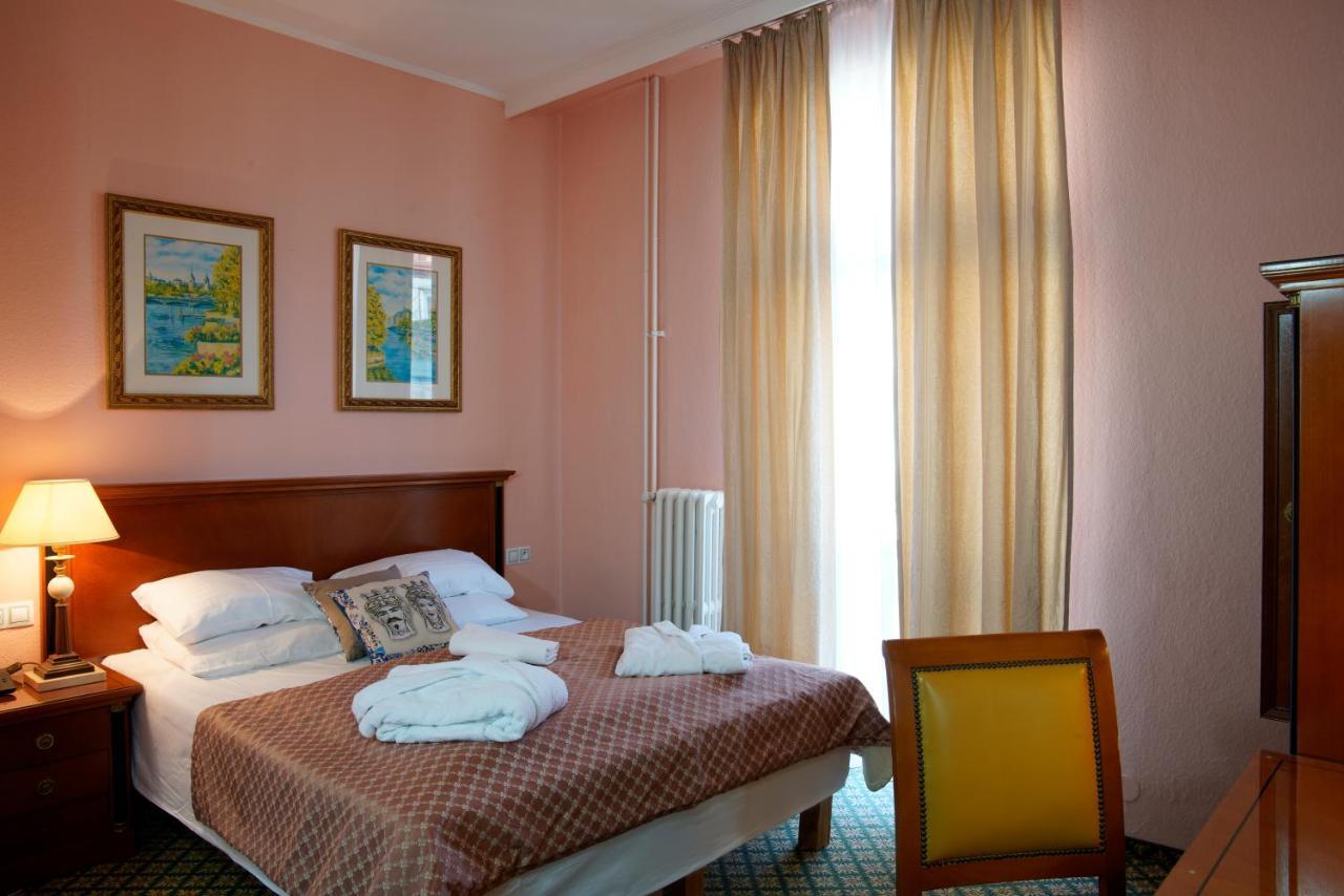 Superior Double or Twin room romantic,1373381057:JPEG