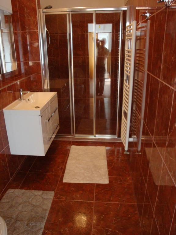 Apartmán se 2 ložnicemi a 2 balkony