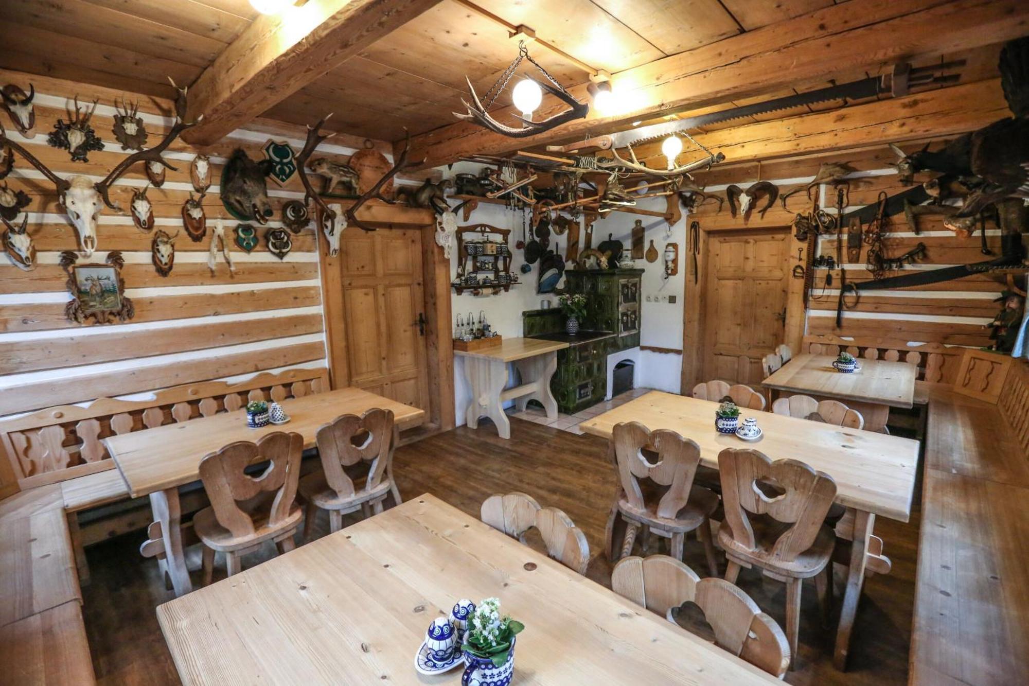 Familienzimmer mit Bergblick