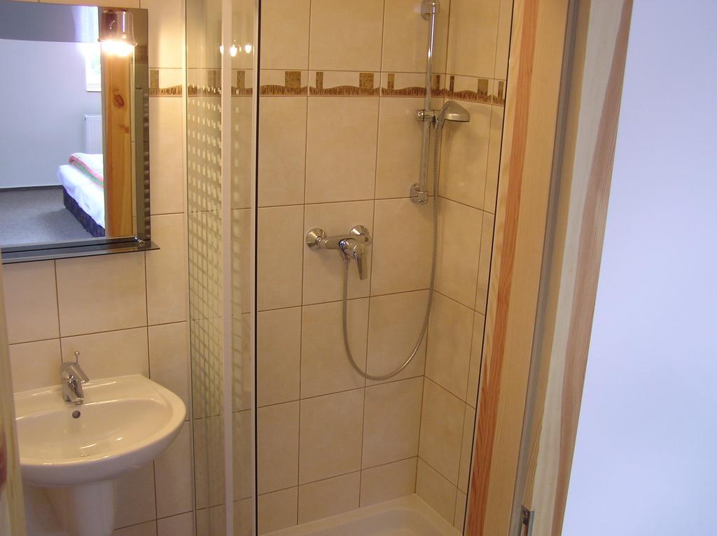 Čtyřlůžkový pokoj s vlastní koupelnou