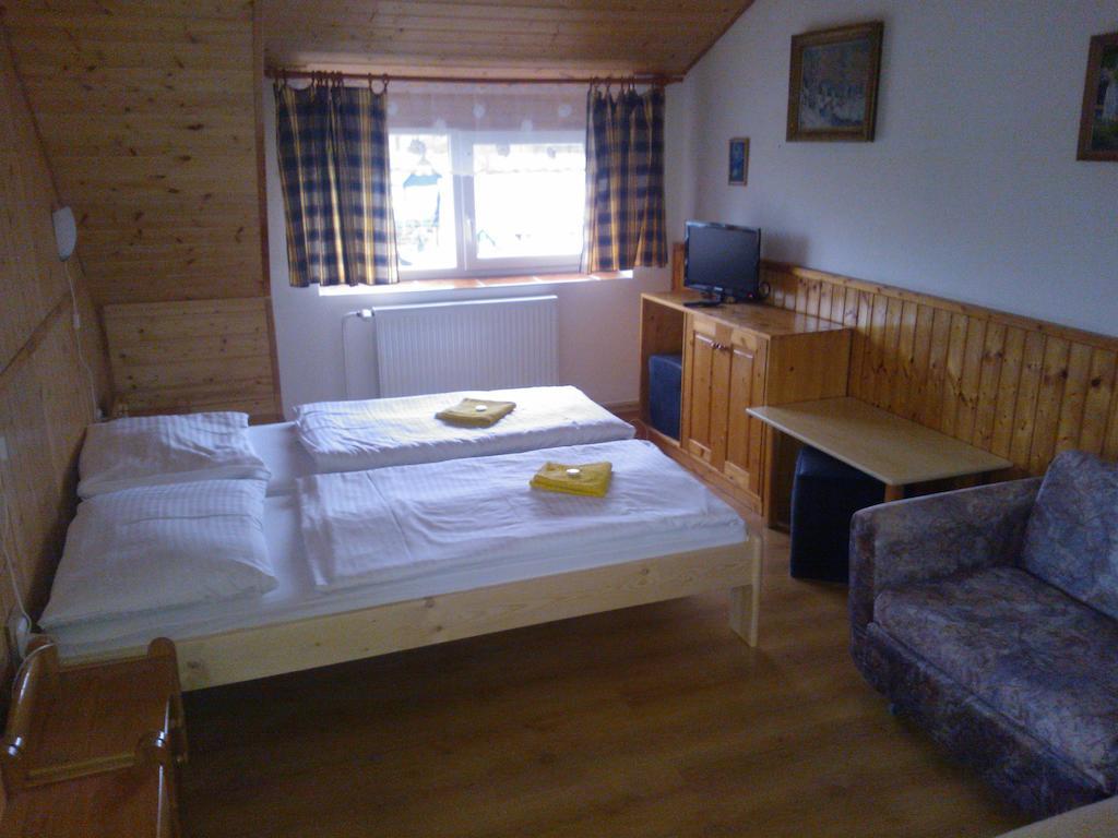 Čtyřlůžkový pokoj