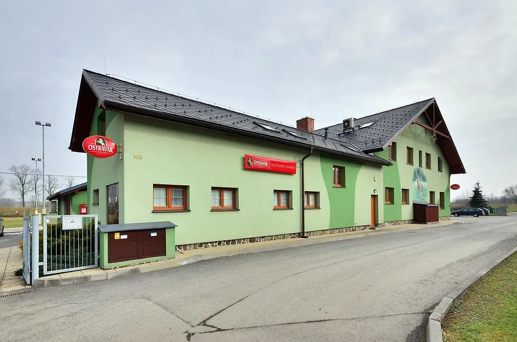 Restaurace a penzion Kamenec-1