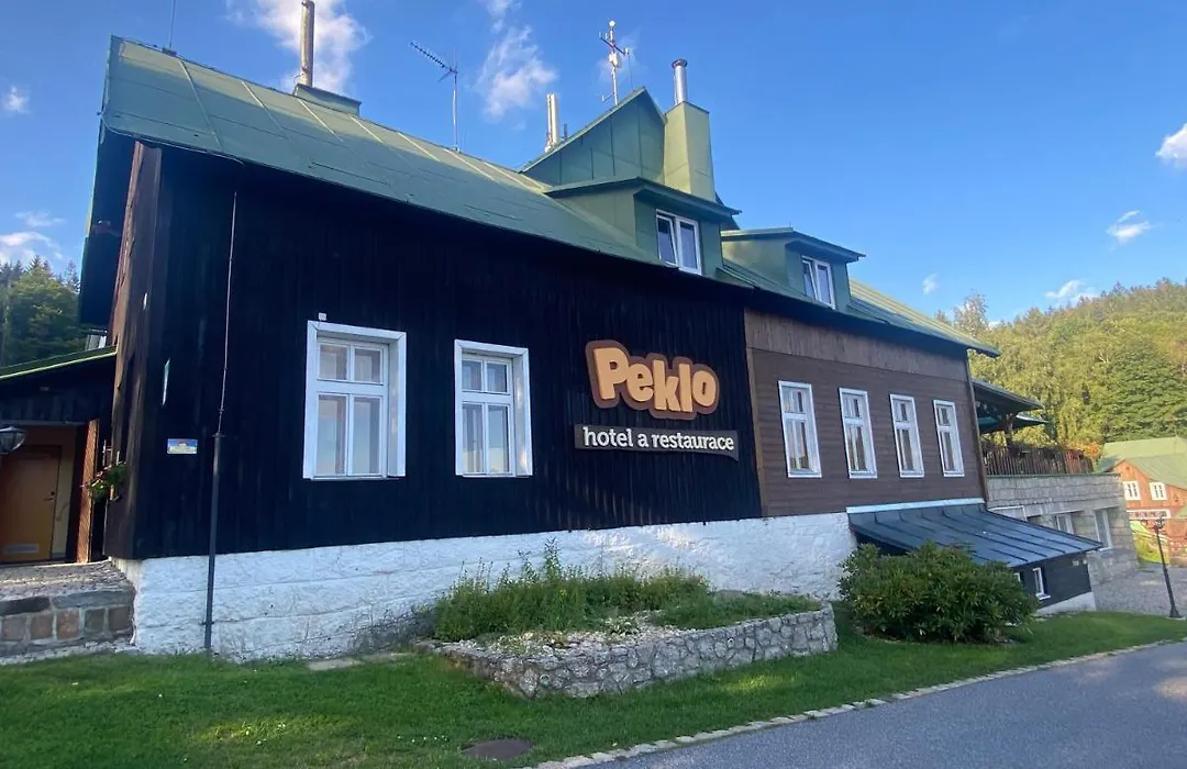 Hotel Peklo pro rodiny s dětmi-1