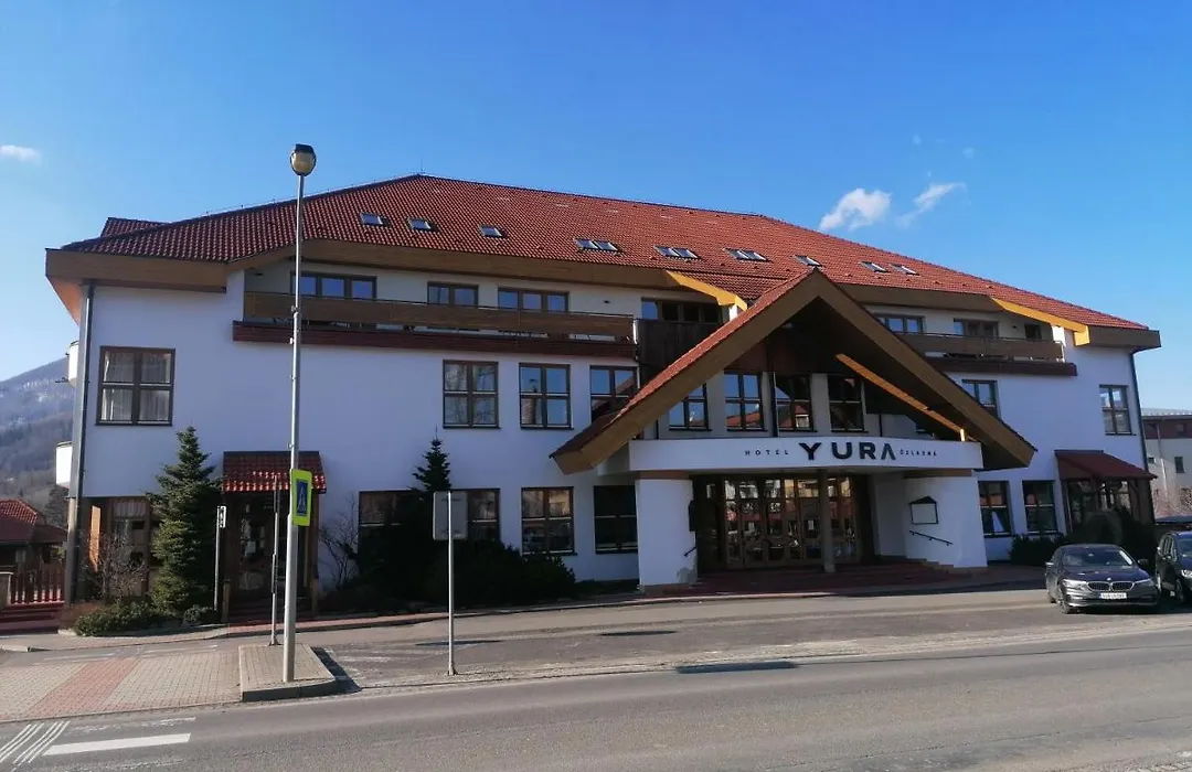 YURA hotel Čeladná -BAZÉN A SAUNA ZDARMA-1