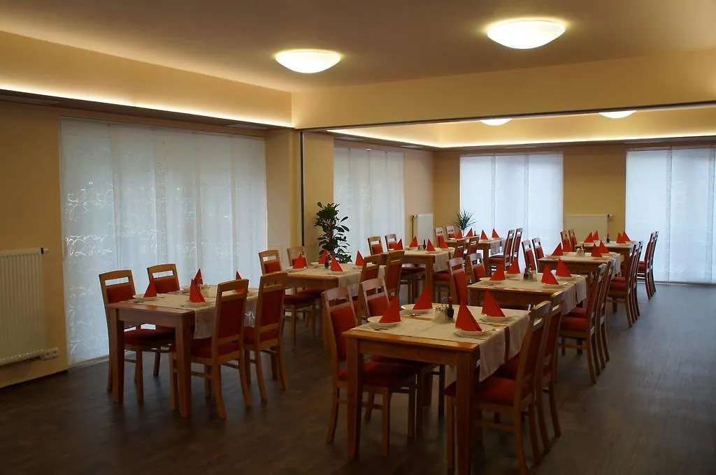 Hotel Krystal-1
