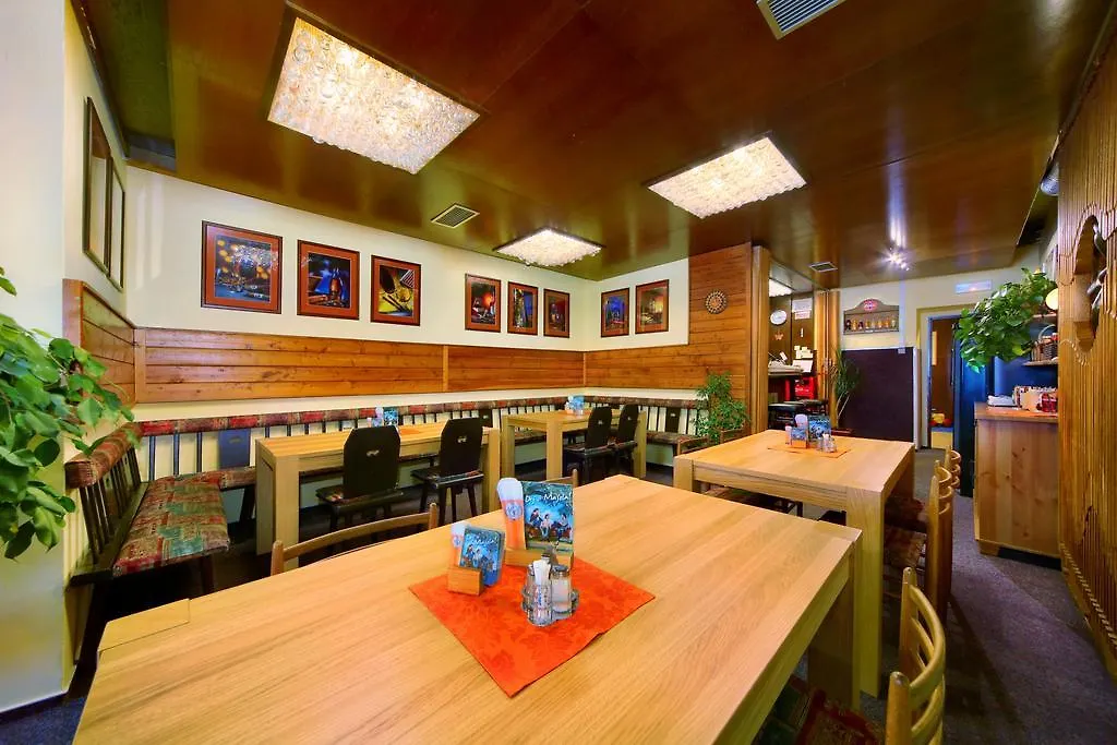 Hotel Stary Mlyn-1