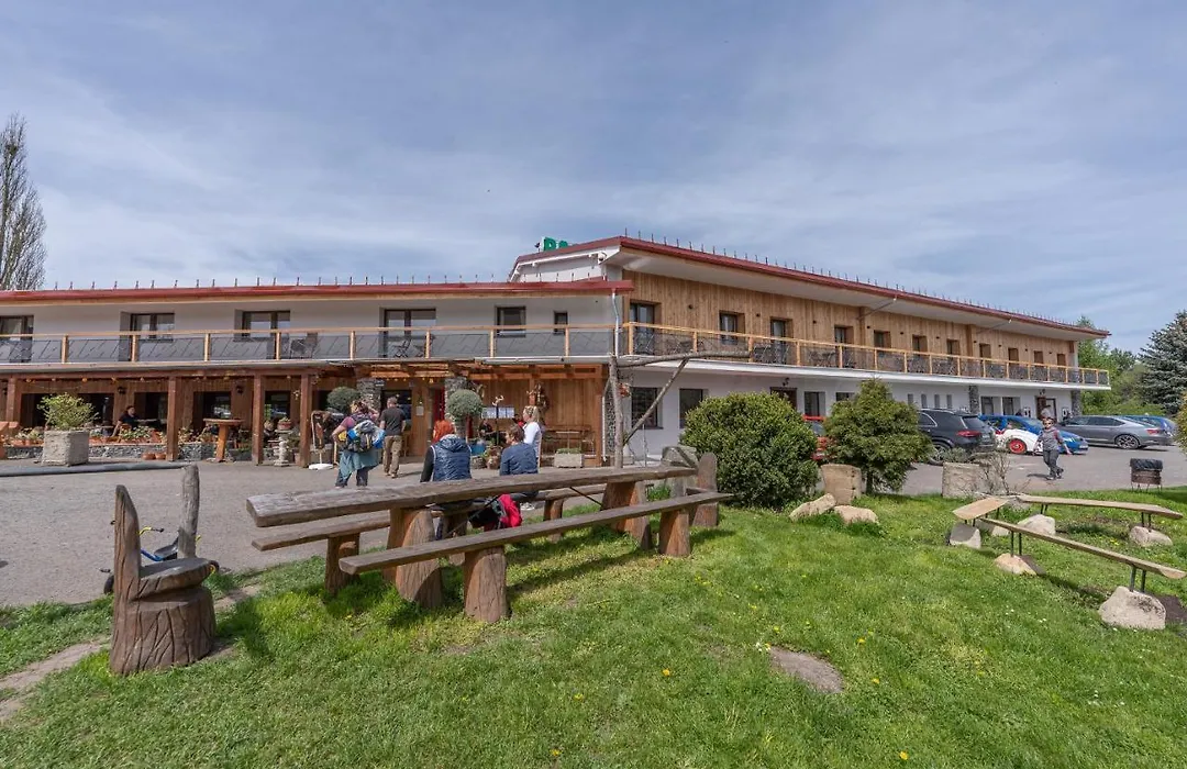 Hotel Racek-1
