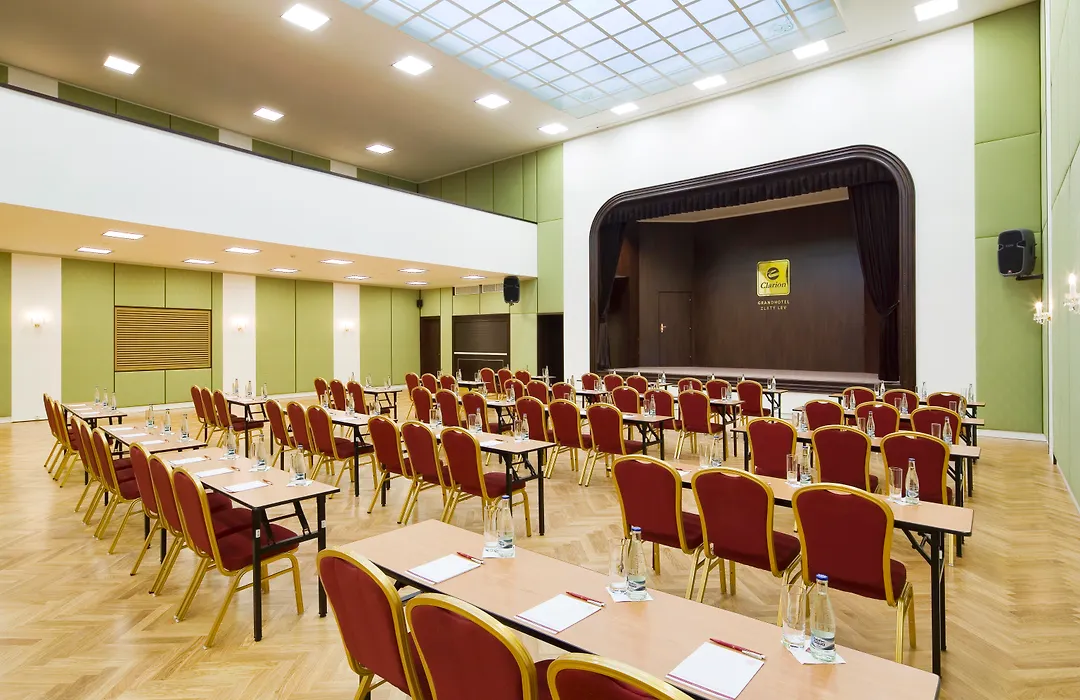 Clarion Grandhotel Zlaty Lev-1