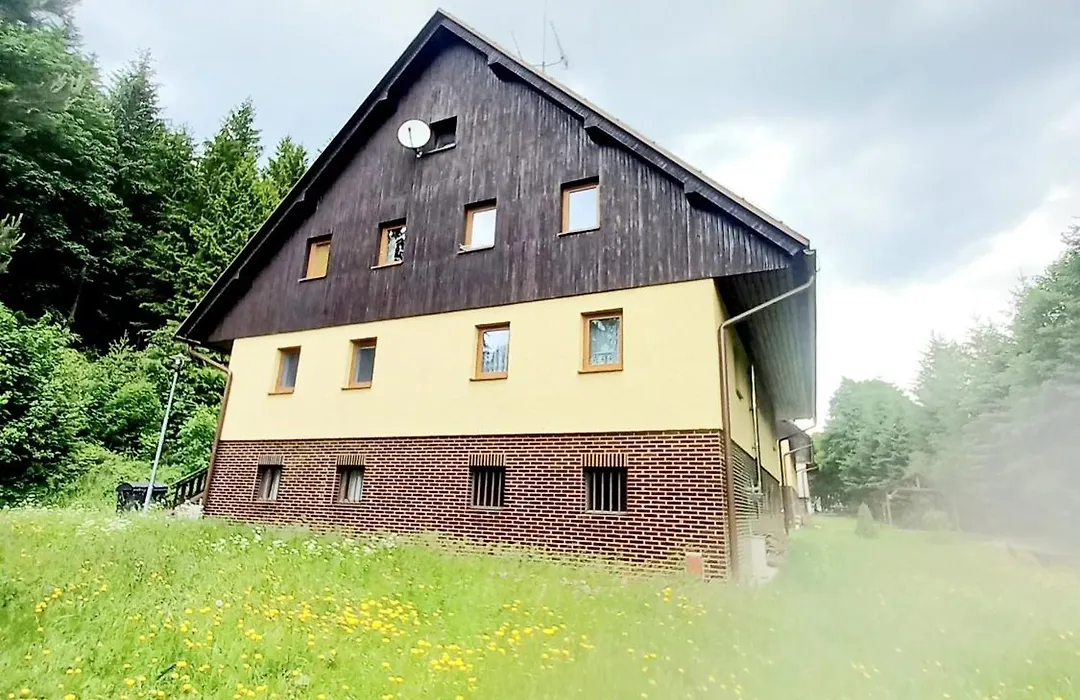 APARTMÁNY za SNĚŽNÍKEM-1