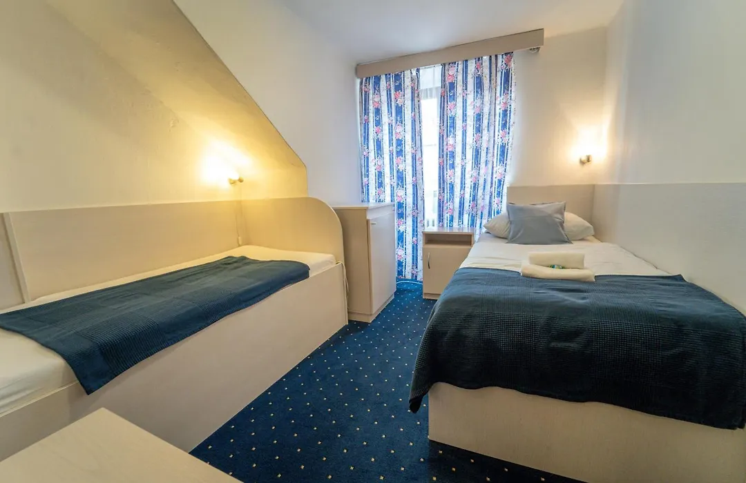 Hotel Gabreta-1
