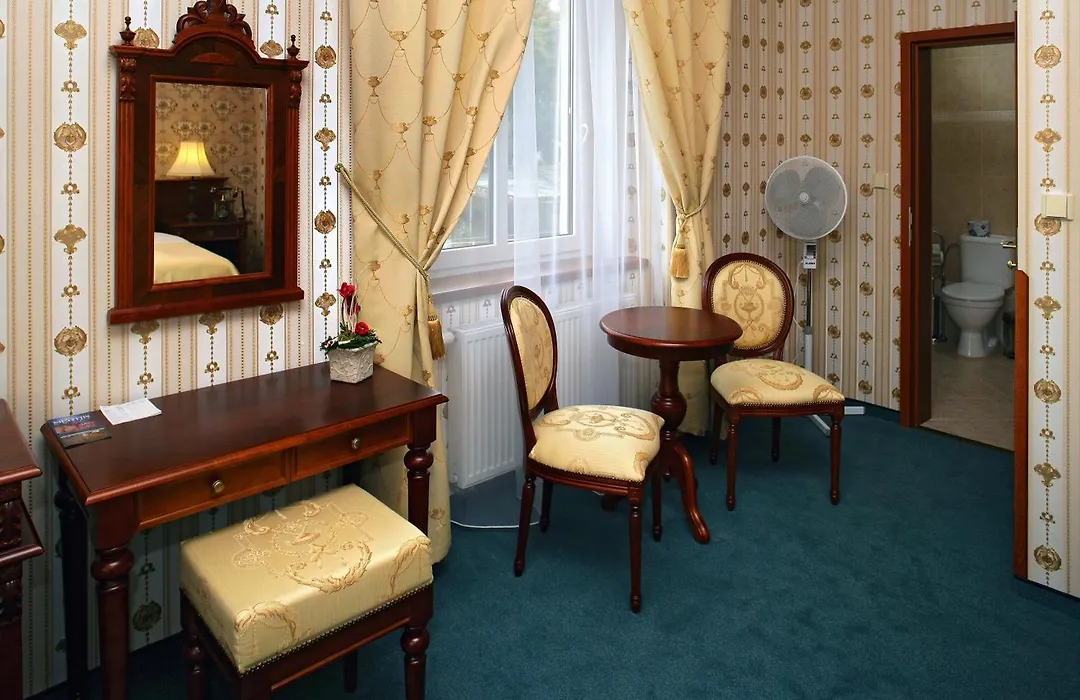 Hotel Mertin-1