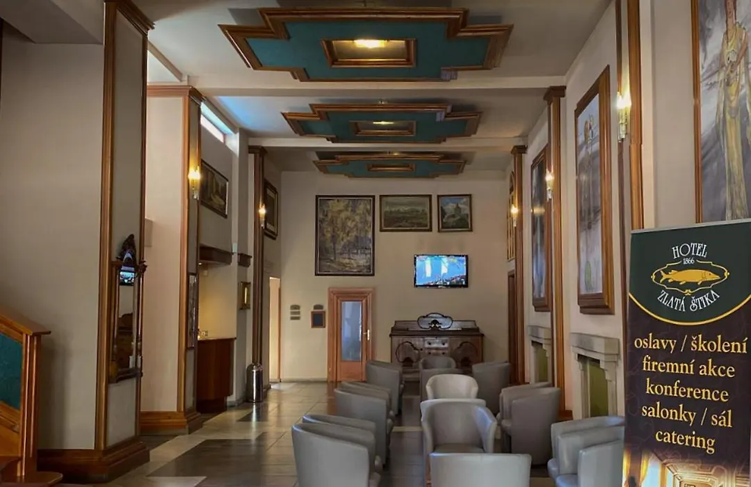 Hotel Zlatá Štika-1