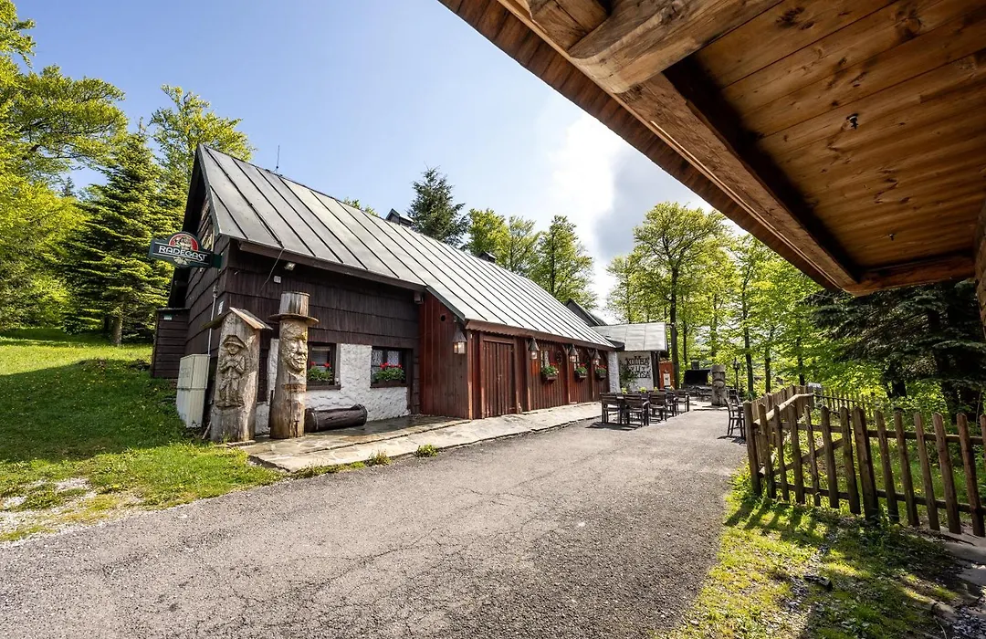 Bungalovy-Pustevny-1