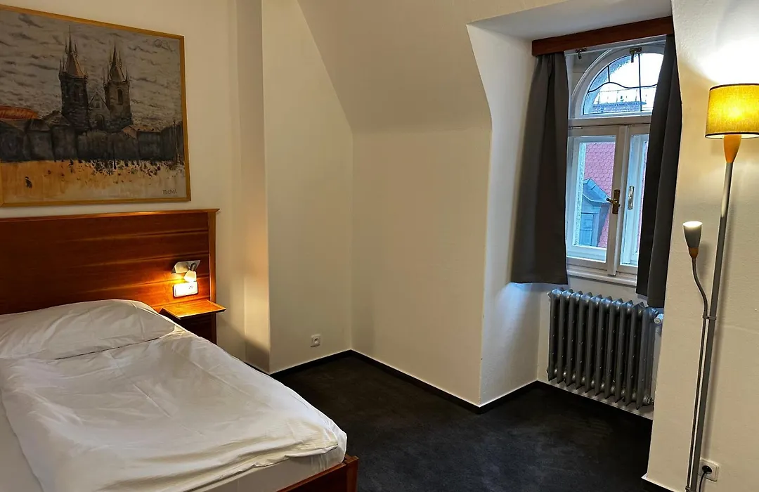 Hotel Praha Liberec-1