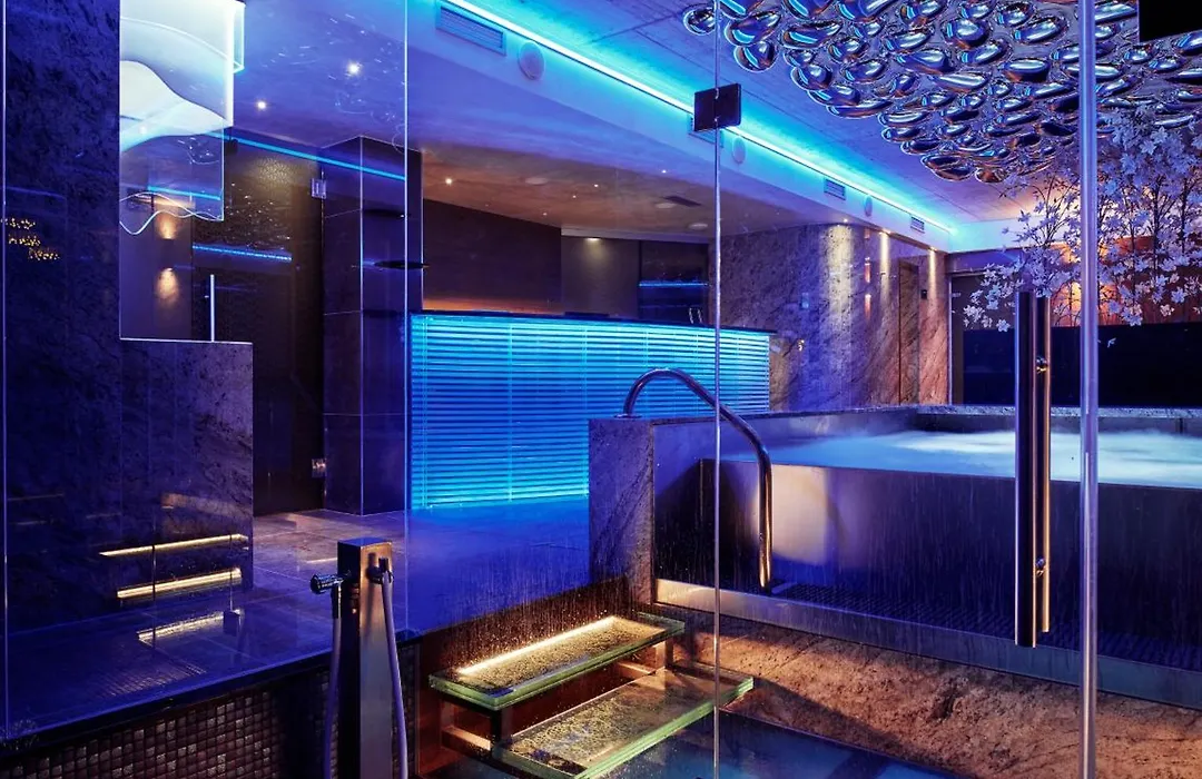 Theatre Hotel-1