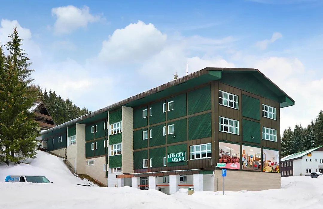 Hotel Lenka-1