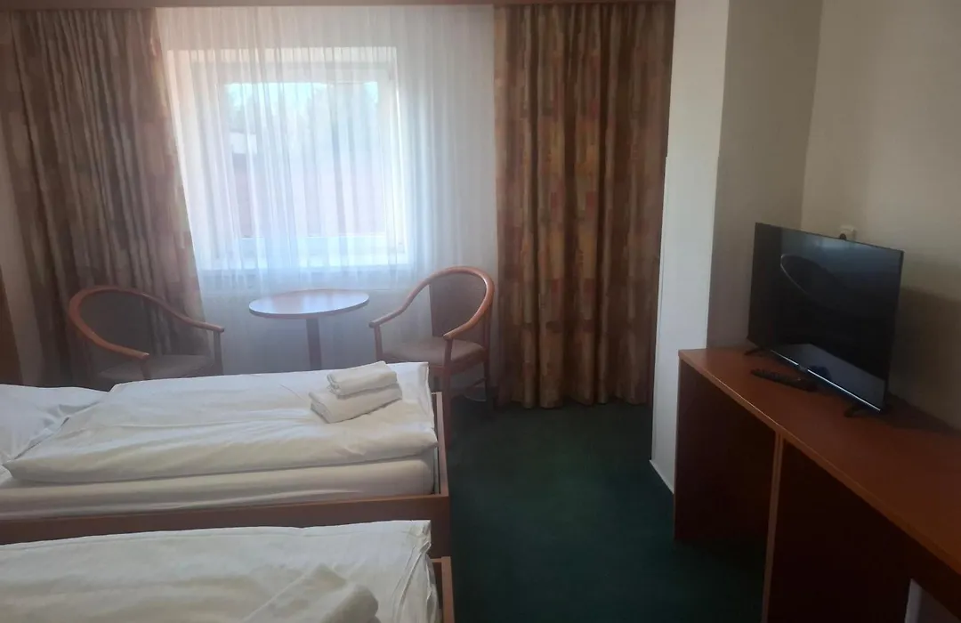 Hotel Svratka-1