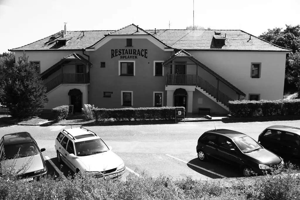 Guest House Splávek-1