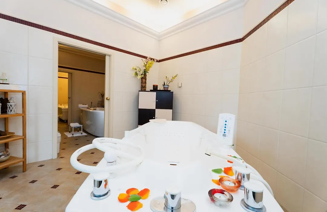 Spa Hotel Continental-1