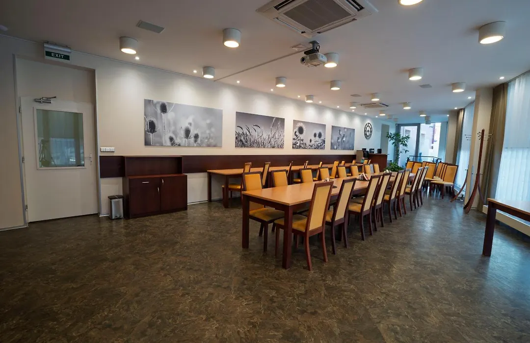 Hotel Senimo-1