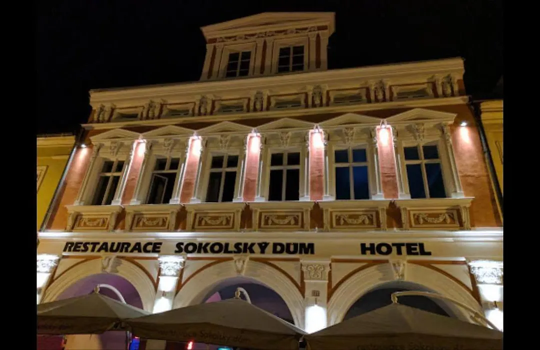 Hotel Sokolský Dům-1