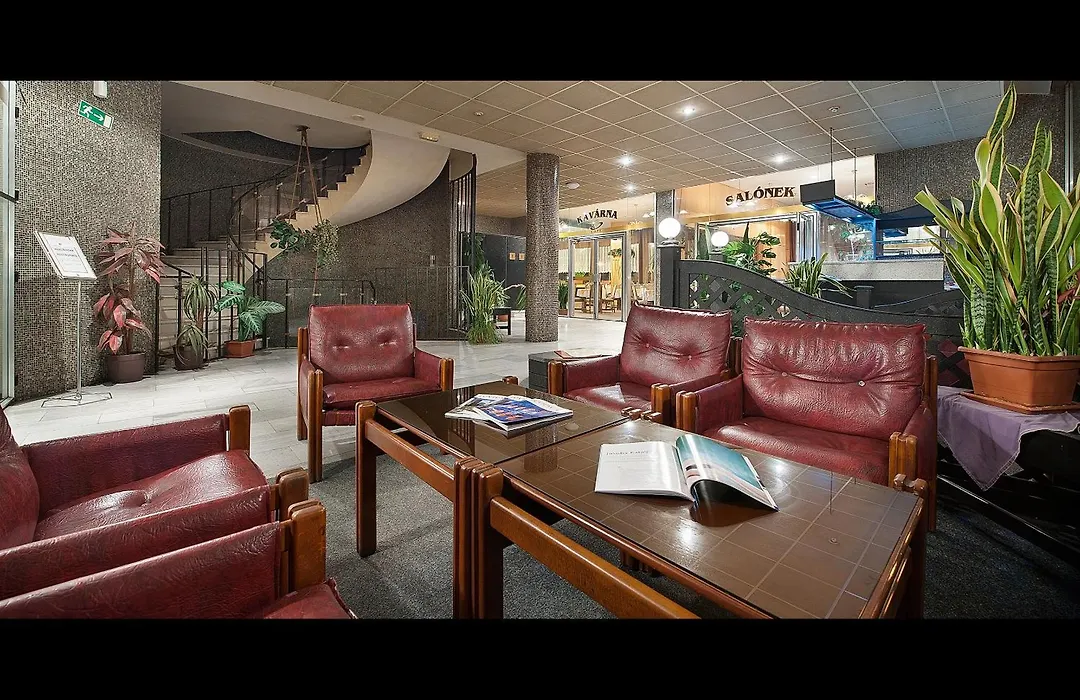 Retro Hotel Kladno-1