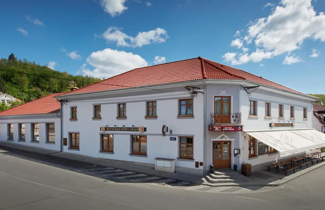 Restaurace Hotel Praha-1
