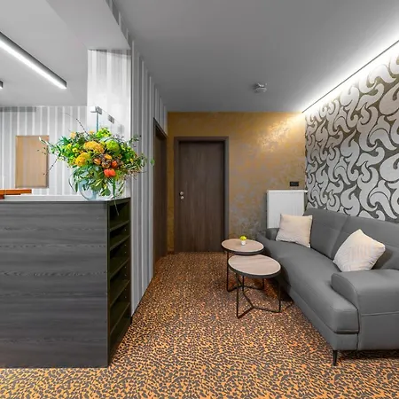 Hotel Diana-3