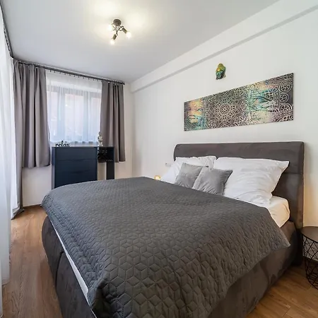 Aviatik Apartments-2