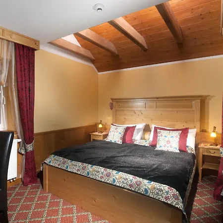Hotel Pod Jasany-2