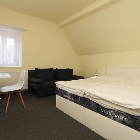 Hotel U Jezirka-2