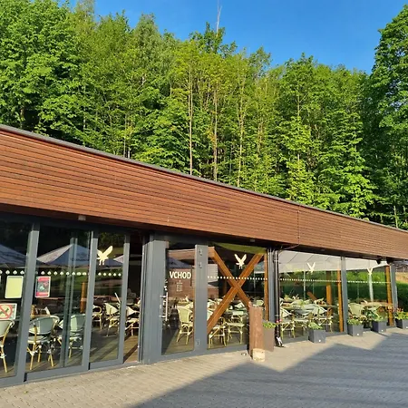 Restaurace a Penzion Bludoveček-3