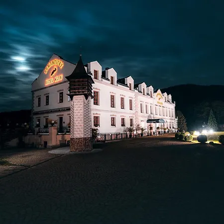 Romantic Hotel Mlýn Karlstejn-2