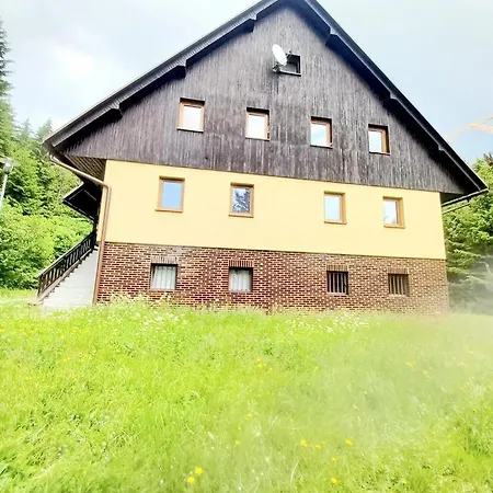 APARTMÁNY za SNĚŽNÍKEM-3