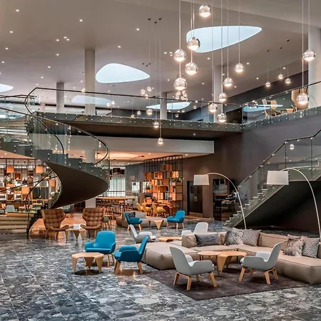 Courtyard By Marriott Brno-3