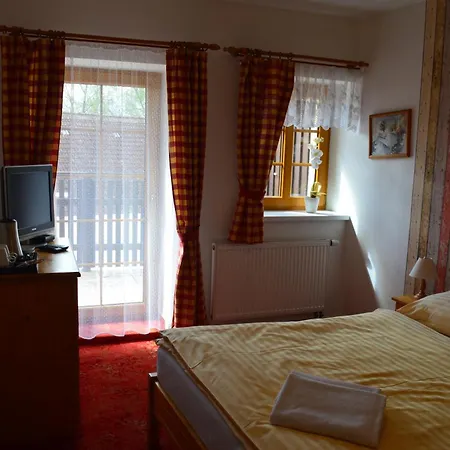 Pension U Kostela-3