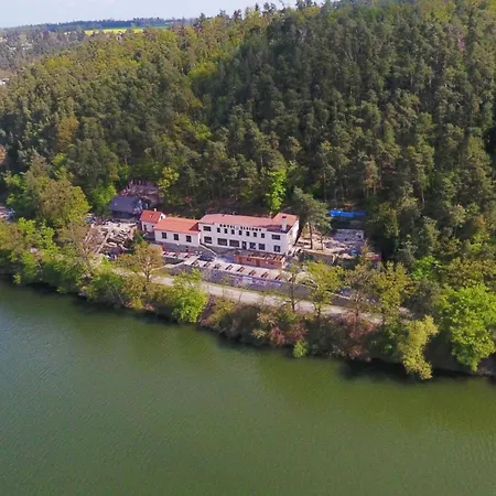 Hotel Zlechov-3
