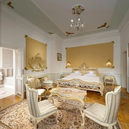 Clarion Grandhotel Zlaty Lev-2