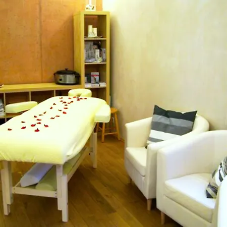 Bellevue Hotel Benesov-3