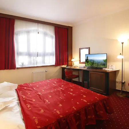 Agh Hotel-2