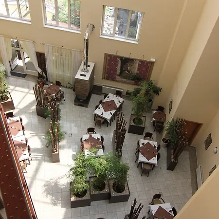 Hotel Theresia-3