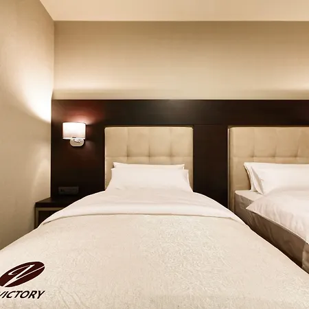 Hotel Victory-3