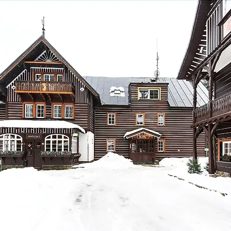 Hotel Tri Ruze-3