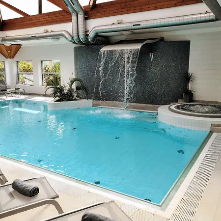 Premium Wellness & Wine Hotel Znojmo-2