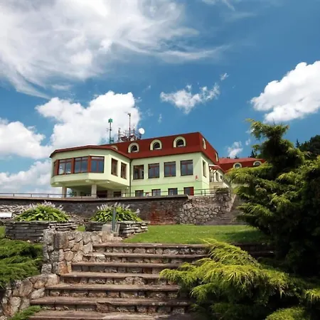 Wellness Hotel Vyhlidka-3