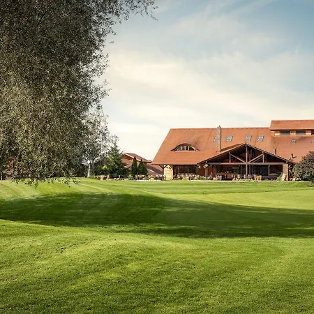Golf&Spa Kunětická Hora-3