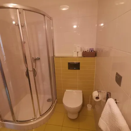 Hotel Monde-3