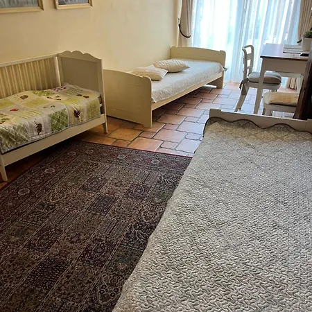 U Anny Šmejdířky-3