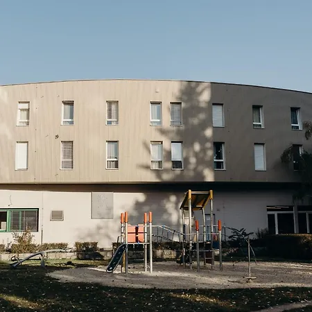 Smarthotel Nezvalova Archa-2