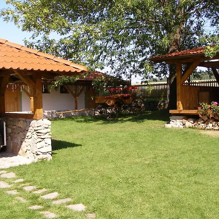 Hotel Na Statku Mirosov-2